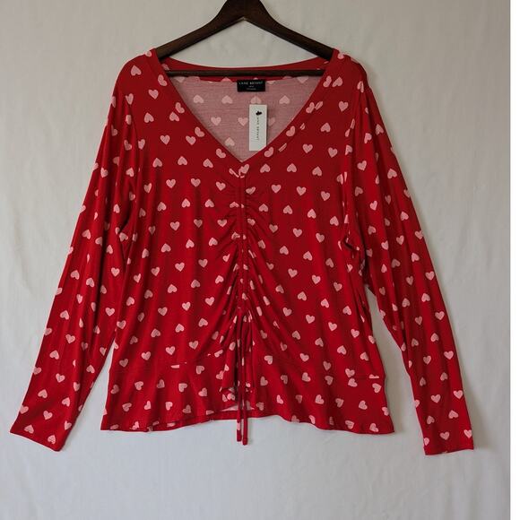 Lane Bryant Women Red Pink Heart Print Front Ruched Top Size 18/20 V Neck Peplum - Picture 1 of 8